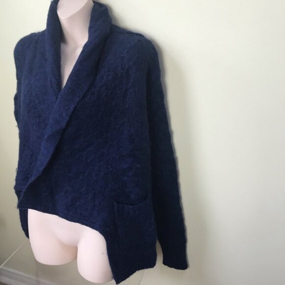ARITZIA Talula Cardigan Cable Knit Cashmere Angora Open Sweater Chunky Shawl S - Picture 3 of 14